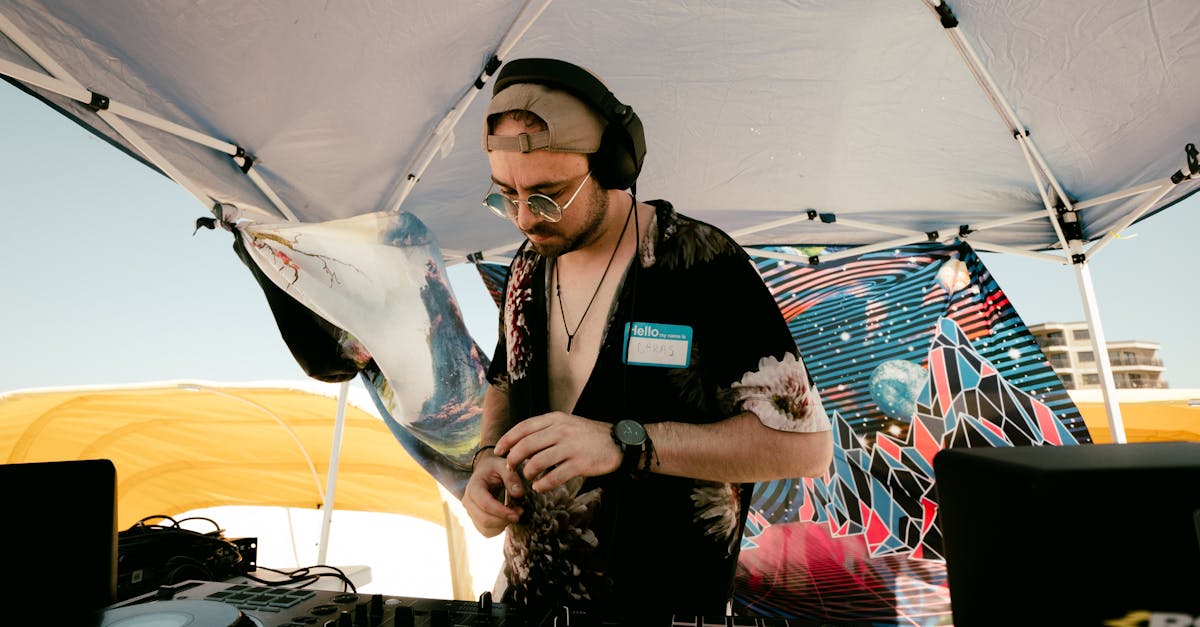 Ghid complet pentru festivalul Neversea Kapital 2025: acces, check-in și plăți