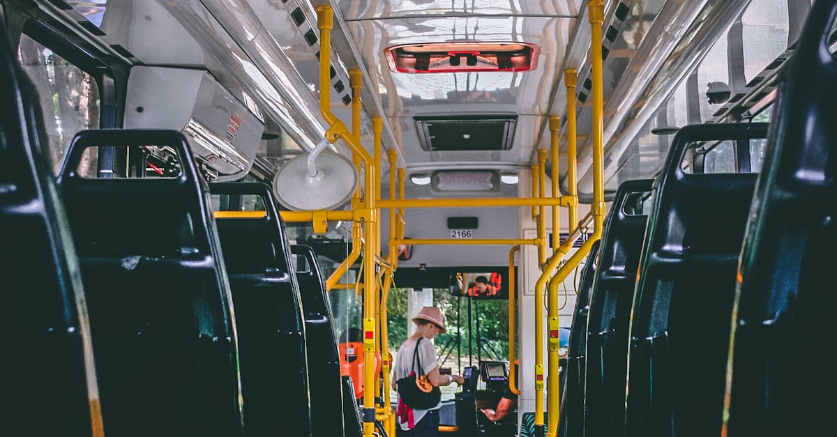 Noi tarife pentru transportul cu autobuzul în Alba: creșteri semnificative