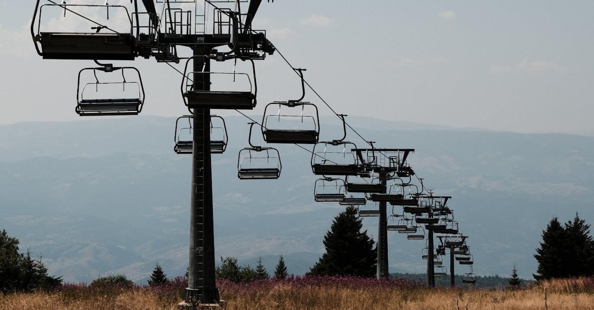 Telegondola Rarău revine în acest weekend pentru iubitorii de natură