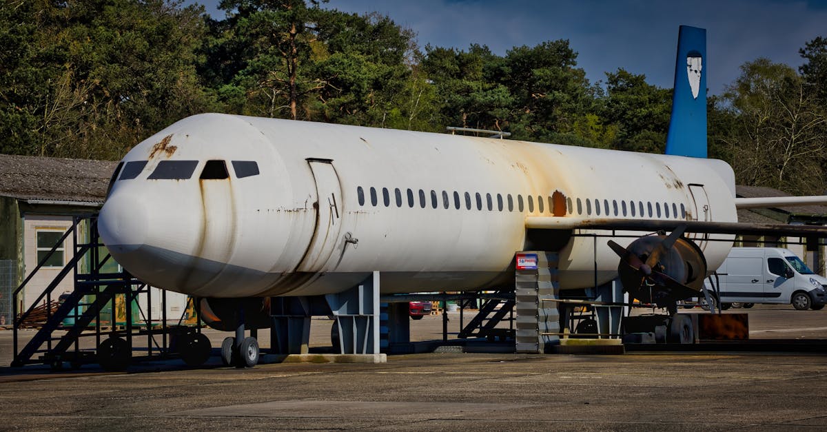 Miracol în New Jersey: toți pasagerii unui avion prăbușit au supraviețuit