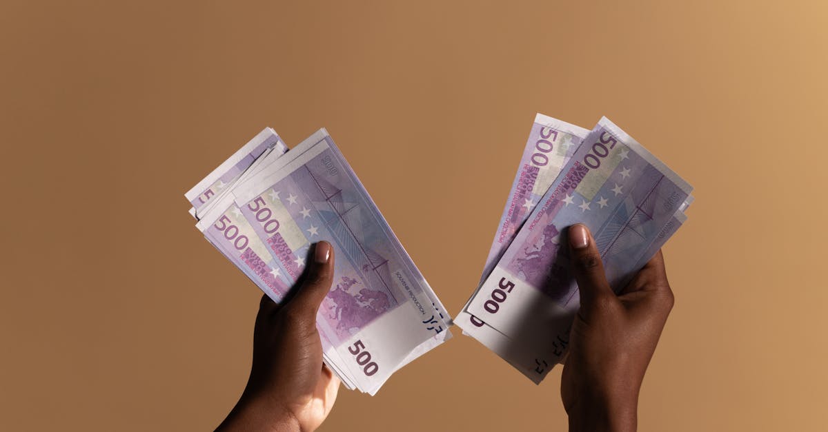 Protestele angajaților MIPE împotriva tăierilor salariale continuă