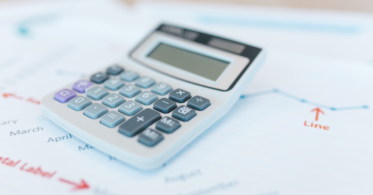 UniCredit: România va depăși deficitul, dar evită retrogradarea ratingului