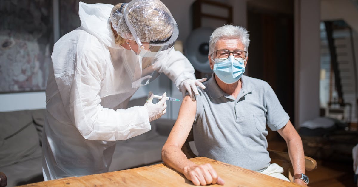 Vaccinuri inovatoare ar putea reduce riscul de demență la vârstnici
