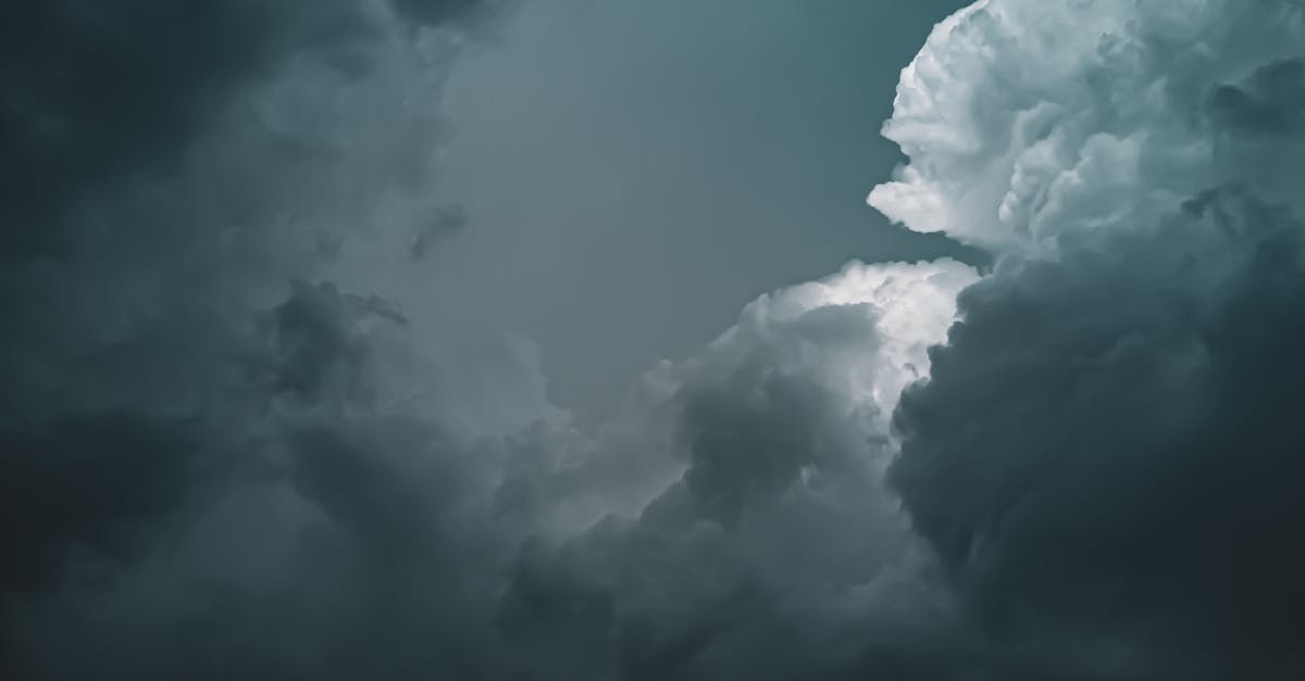 Alertă meteo: Sibiul se confruntă cu furtuni și grindină