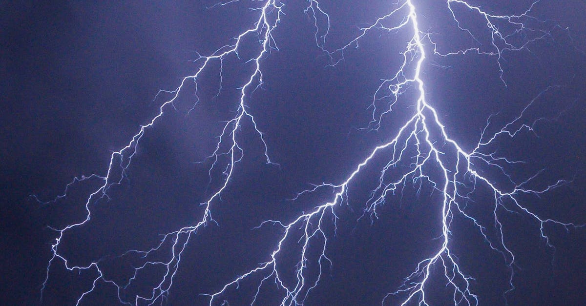 Avertizare meteo severă în Neamț: Cod roșu activat