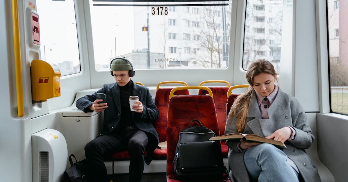 Propuneri pentru rutele feroviare profitabile: București-Brașov și București-Constanța fără subvenții