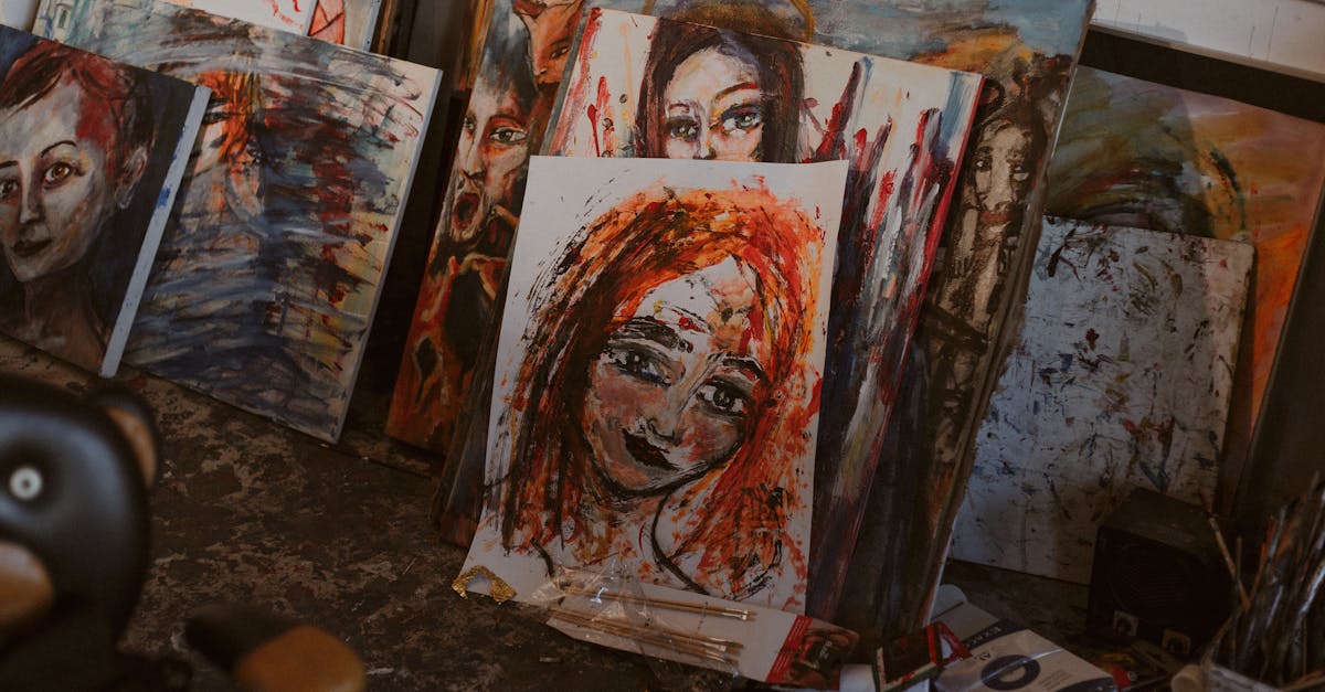 Descoperă emoțiile artistice la vernisajul Eris O din Târgu Mureș