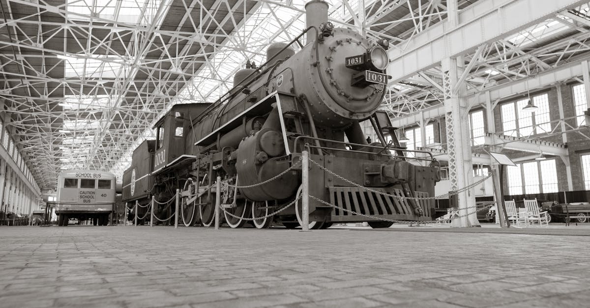 Voluntari căutați pentru restaurarea locomotivei din Bistrița