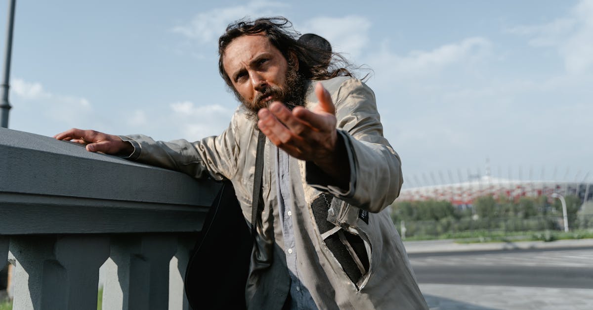 Austeritatea guvernamentală afectează sever familiile vulnerabile, afirmă deputatul AUR Petru Negrea