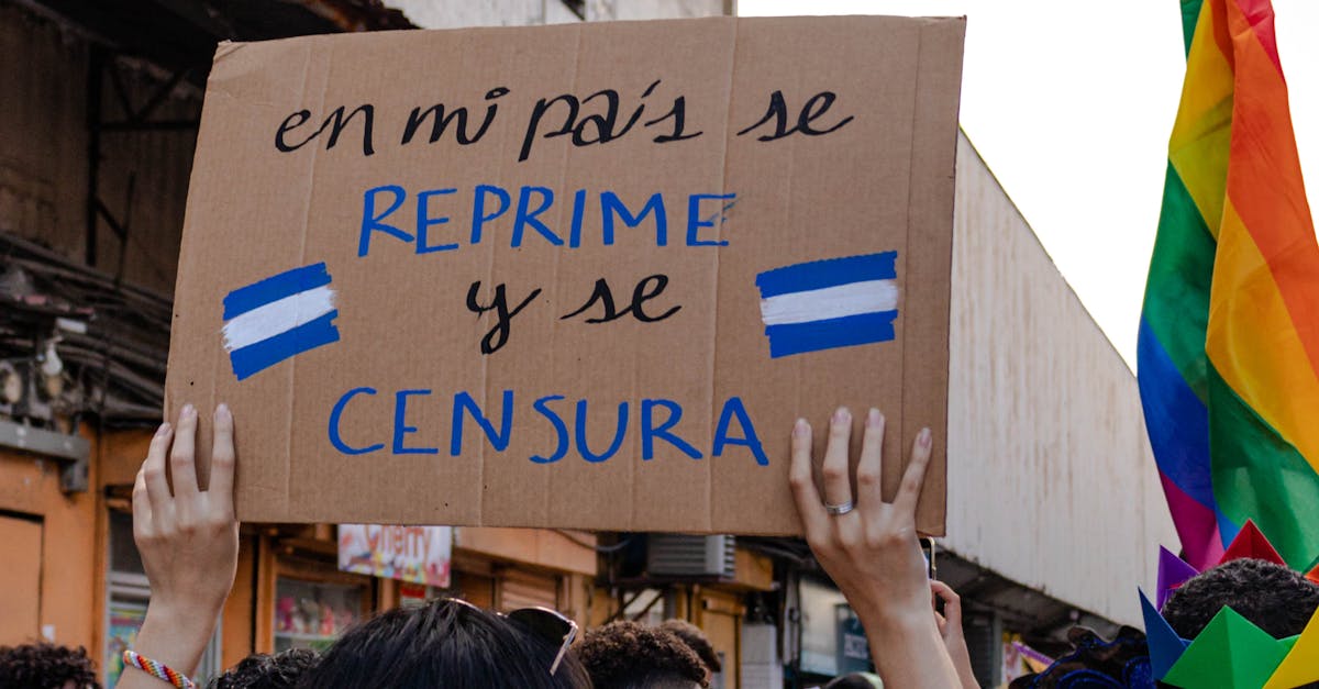SUA impun sancțiuni liderilor cubanezi după protestele din 2021