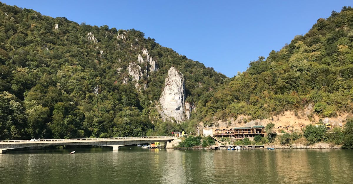 Descoperă Drobeta Turnu Severin: un oraș plin de istorie și atracții pe malul Dunării