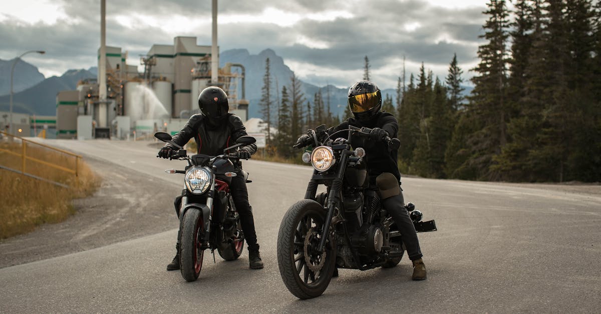Expediție palpitantă în Transilvania: peste 200 de motocicliști au parcurs 300 km