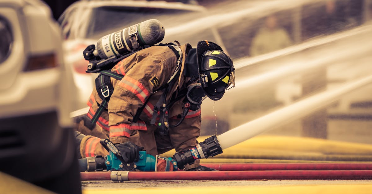 Incendiu devastator în Vitan: cinci mașini distruse în flăcări
