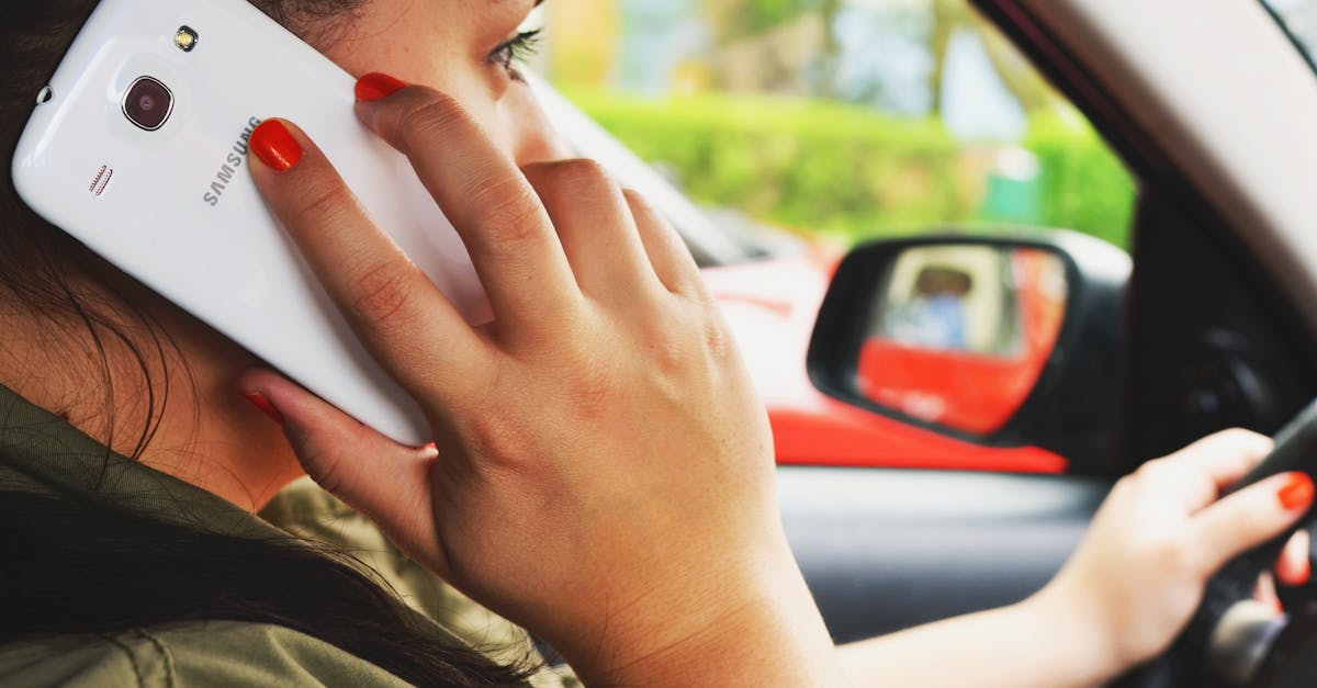 Accident rutier la Tarcău: un tânăr și o adolescentă răniți