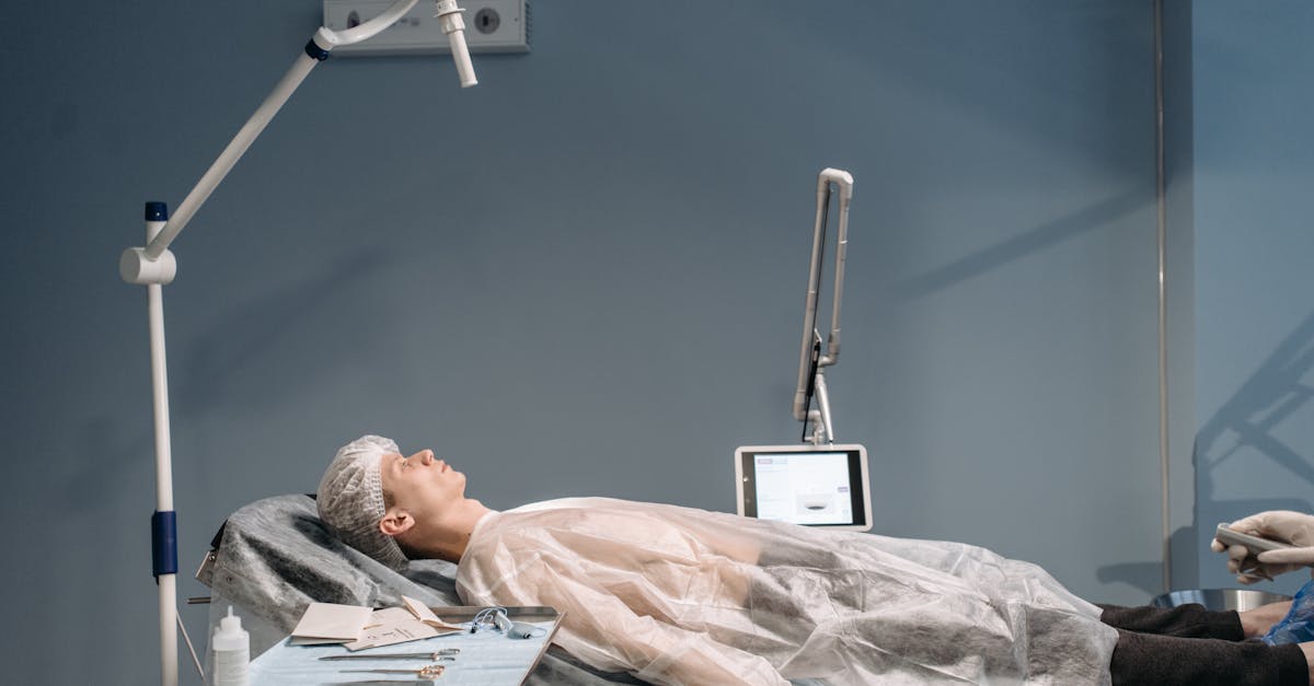 Operațiile pe creier: tot ce trebuie să știi despre intervenții neurochirurgicale