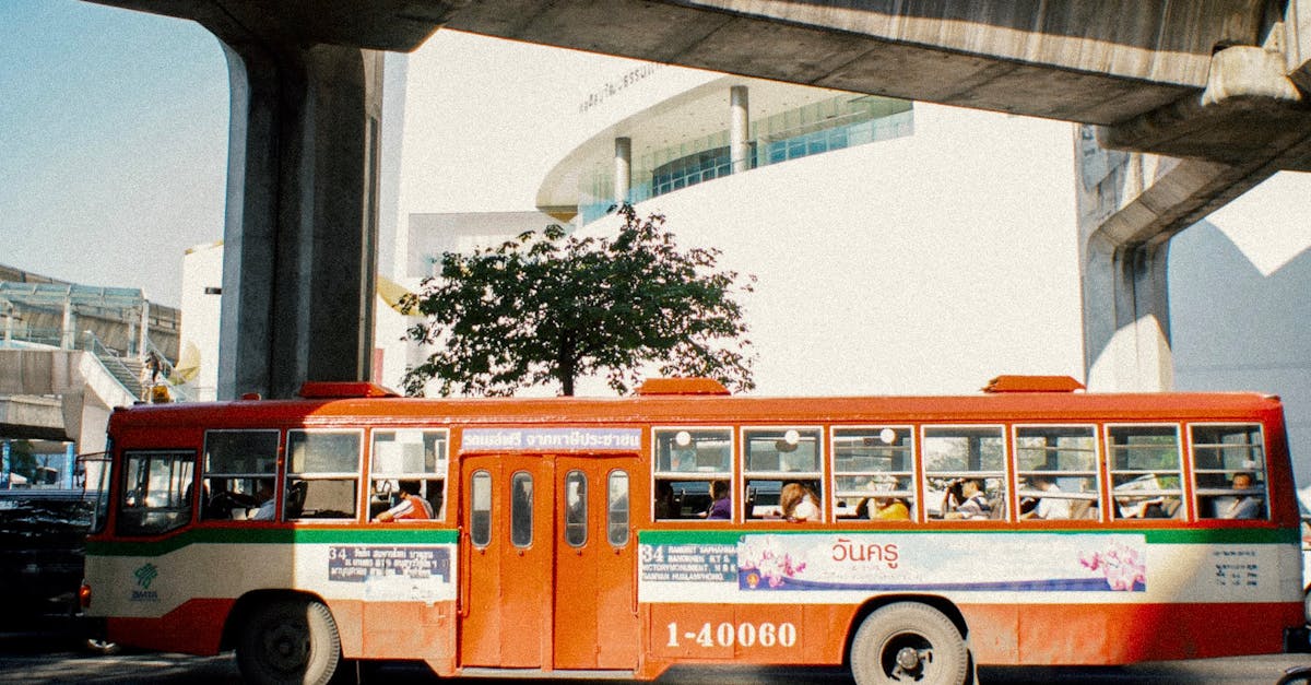 Controversa betonului turnat la o stație de autobuz din Stupini