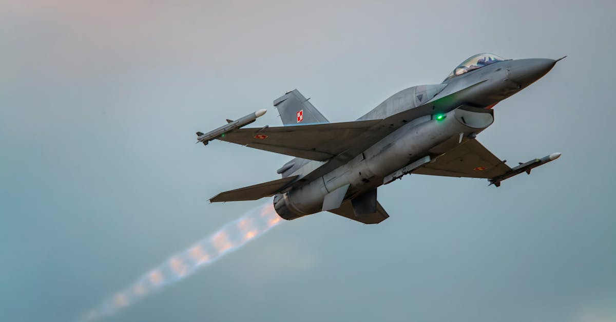Atacuri rusești în apropierea României: MApN explică de ce avioanele F-16 nu au decolat