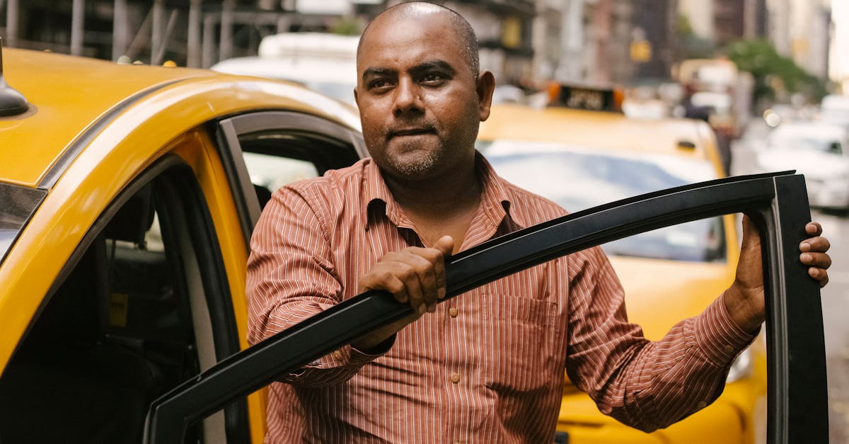 Oportunitate pentru transportatorii autorizați: 122 de autorizații taxi disponibile în Arad