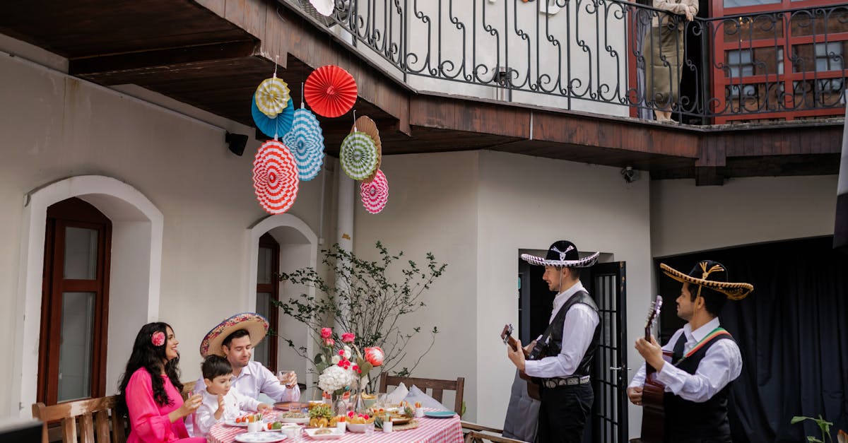 Festivalul micilor din Josenii Bârgăului promite distracție și muzică pe ritmuri gipsy