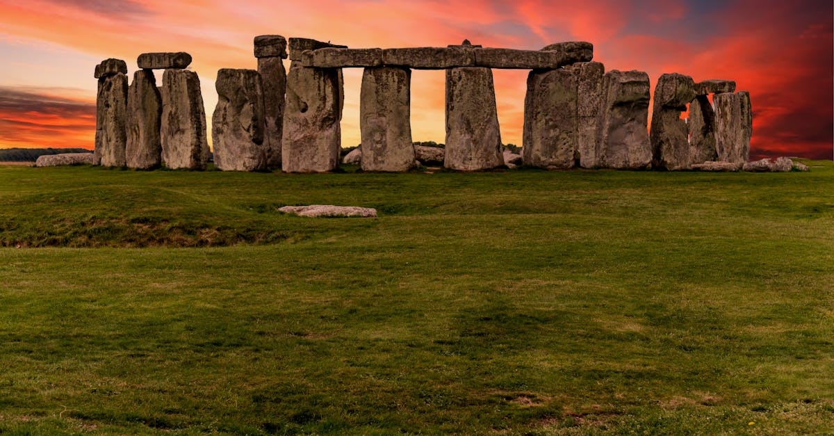Stonehenge: explorarea misterelor monumentului preistoric fascinant