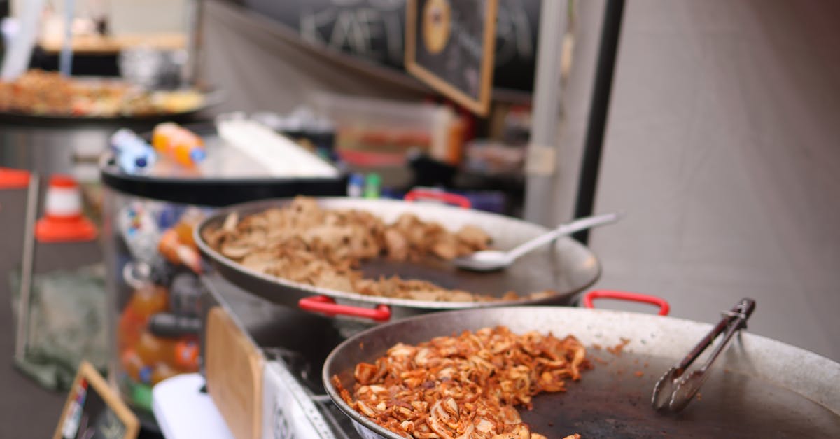 Bucureștenii descoperă gustul autentic al kebabului turcesc la festivalul de food