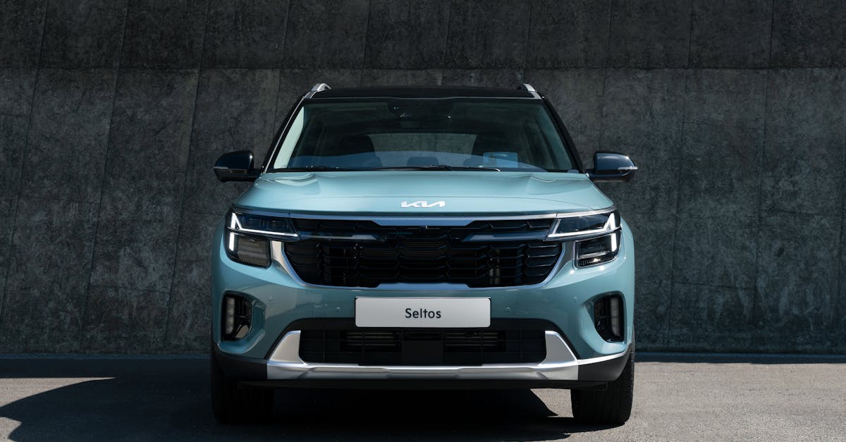 Noua Dacia Sandero își dezvăluie faceliftul pe străzile din Franța