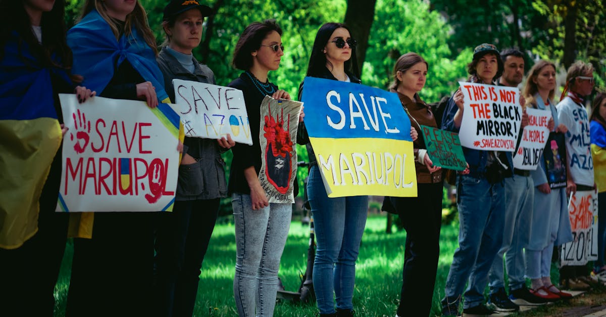 Proteste masive în Ucraina după adoptarea unei legi controversate de către Zelenski