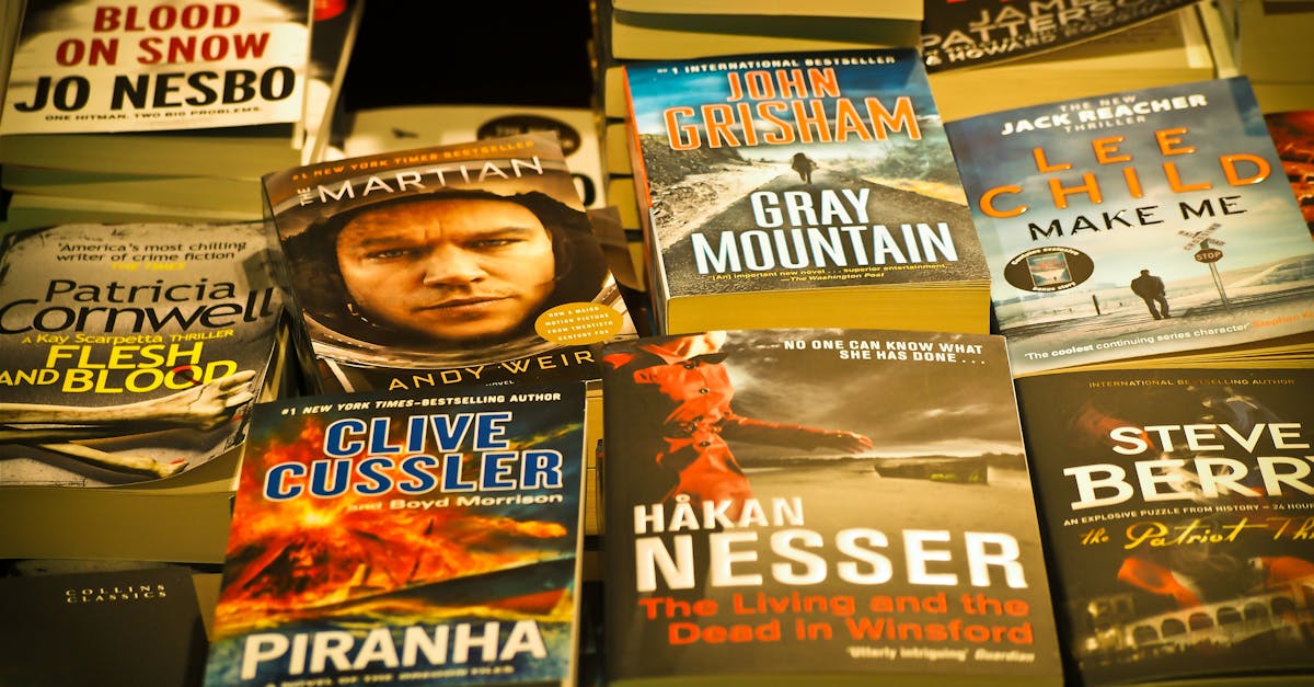 Descoperă aventura palpitantă din «Lună albastră», romanul lui Lee Child
