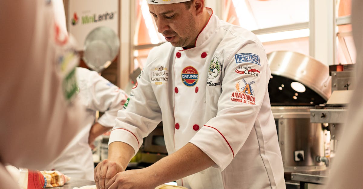 Învăță secretele pizzei perfecte alături de Chef Toderaș Mircea