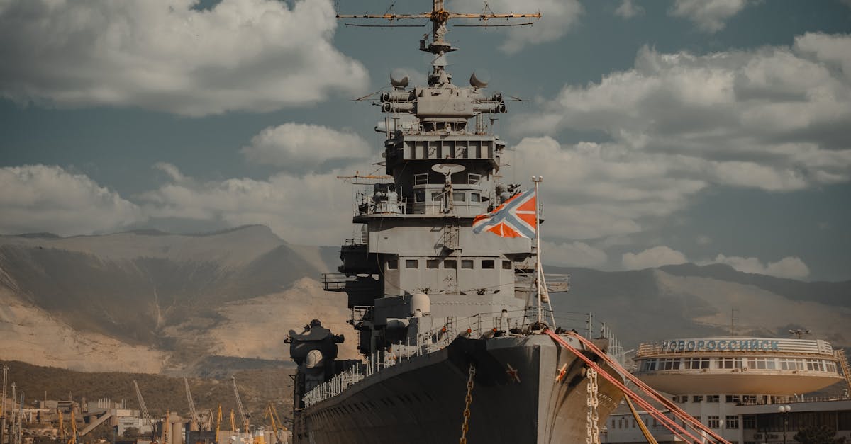 Viitor incert pentru portavionul rus Amiral Kuznețov: vânzare sau casare?