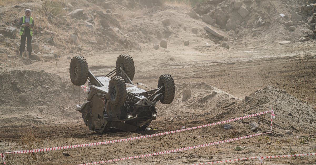 Accident tragic în Bistrița-Bârgăului: ATV lovit de tren, o persoană grav rănită