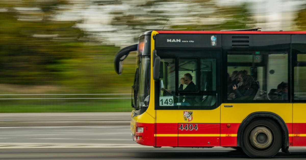 Solidaritate în transportul din Brașov: șoferii RATBV protestează pașnic