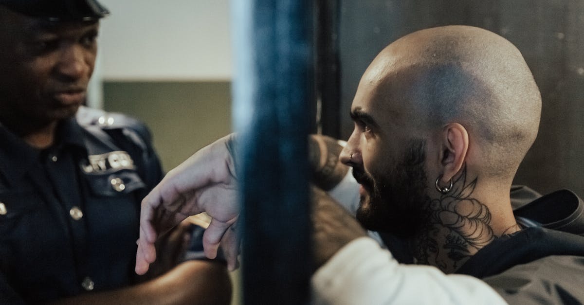 O mamă din Hida, acuzată de abuzuri grave asupra fiicelor sale