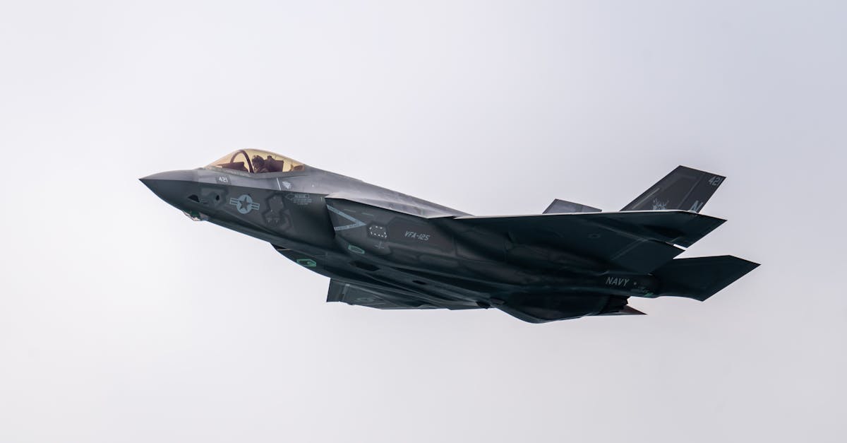 Pilot salvat în extremis după prăbușirea unui F-35 al Marinei SUA în California