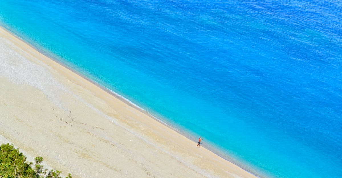Descoperă Kefalonia: plaje idilice și peisaje de neuitat în Marea Ionică