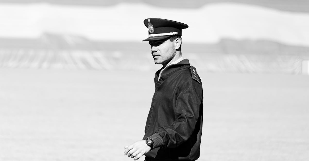 Oportunități pentru tinerii interesați de cariere militare la Centrul Militar Județean Dâmbovița
