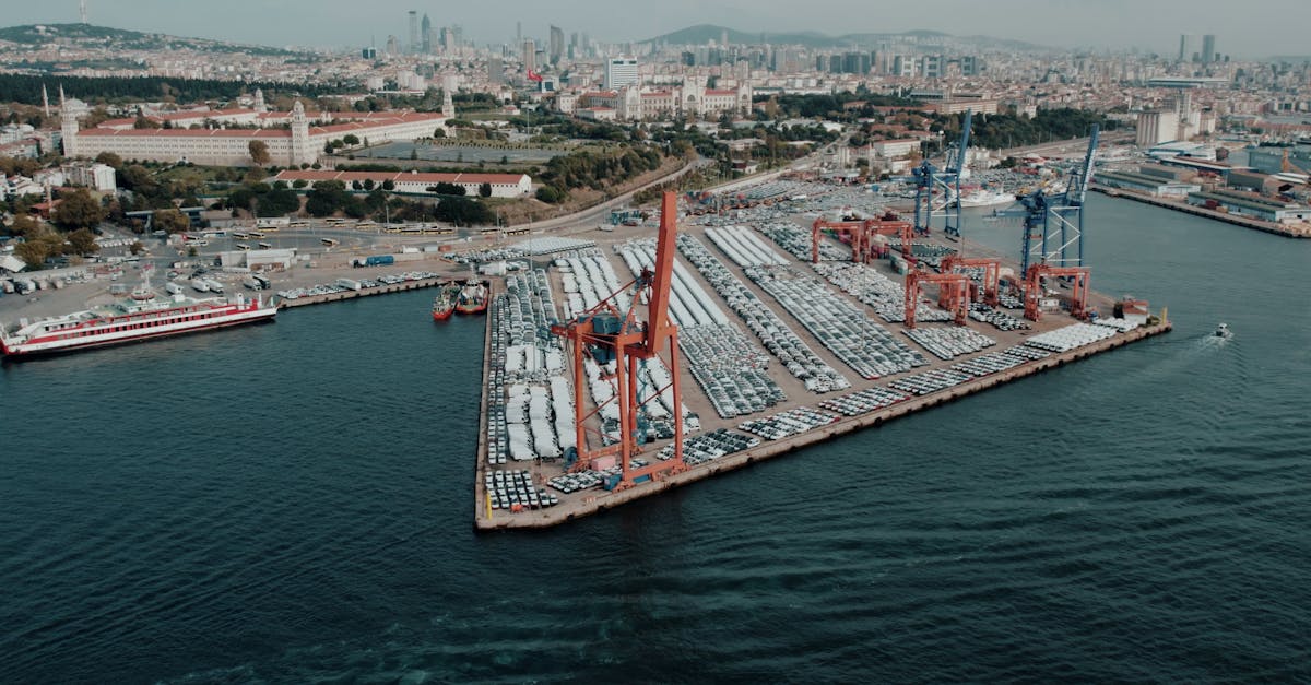 Tata Motors și Iveco Group unesc forțele pentru a deveni lider global în vehicule comerciale