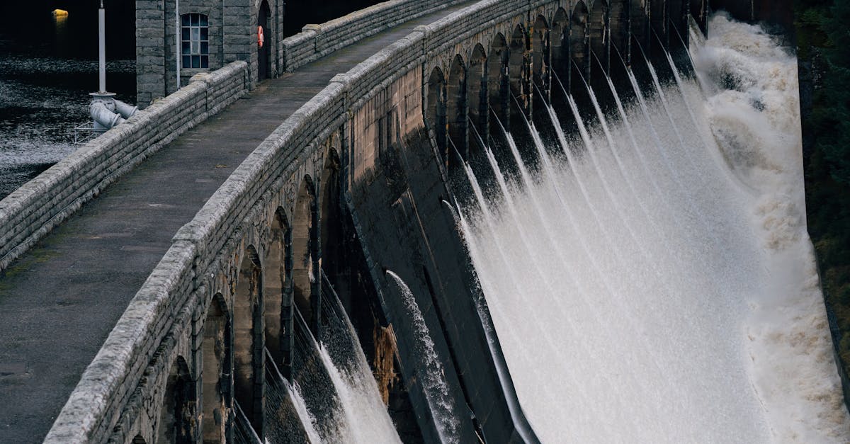 Lacul Vidraru va fi golit complet pentru modernizare, un proces unic după 50 de ani