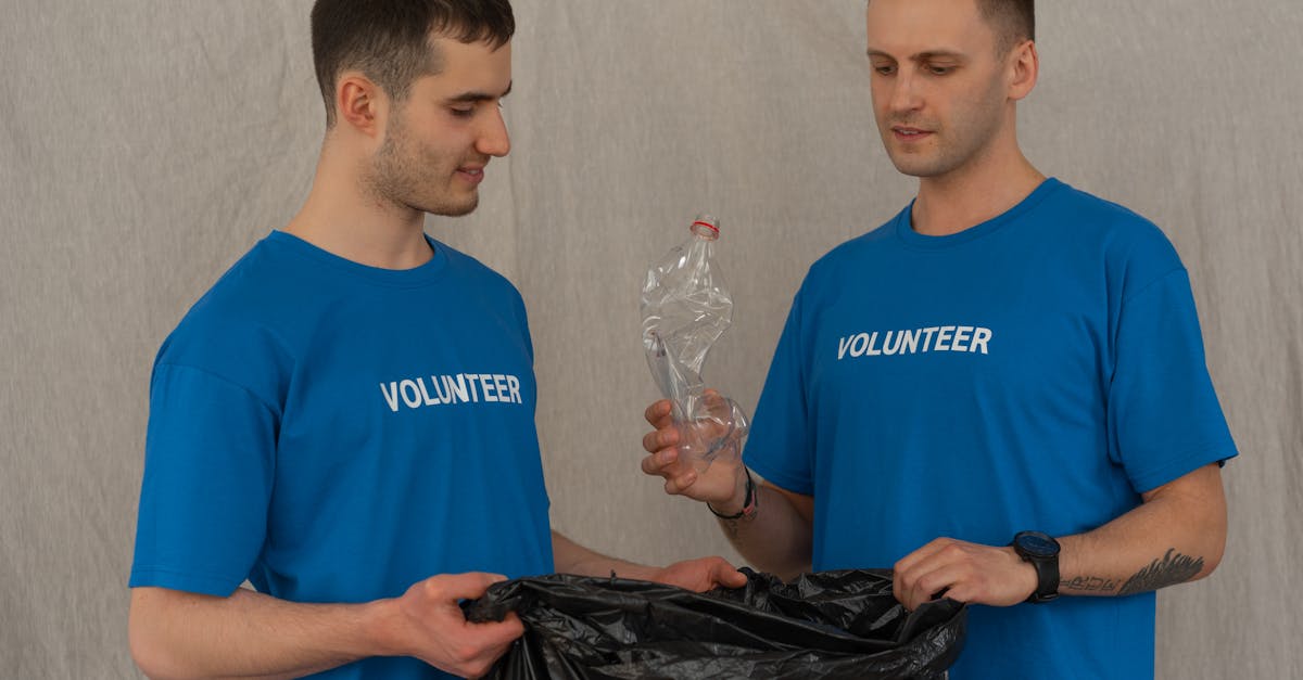 Dirty Shirt solicită ajutor pentru un prieten aflat în dificultate