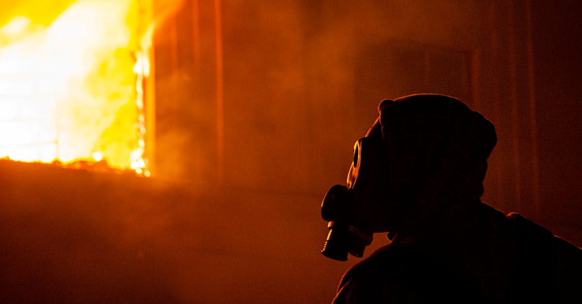 Incendiu masiv la un depozit de petrol din Sochi, după un atac cu drone