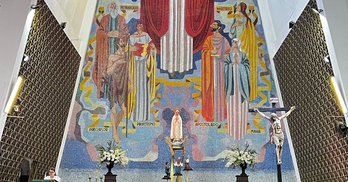 Descoperiri spirituale pe insula Lesbos: Episcopul Tulcii oficiază o liturghie specială