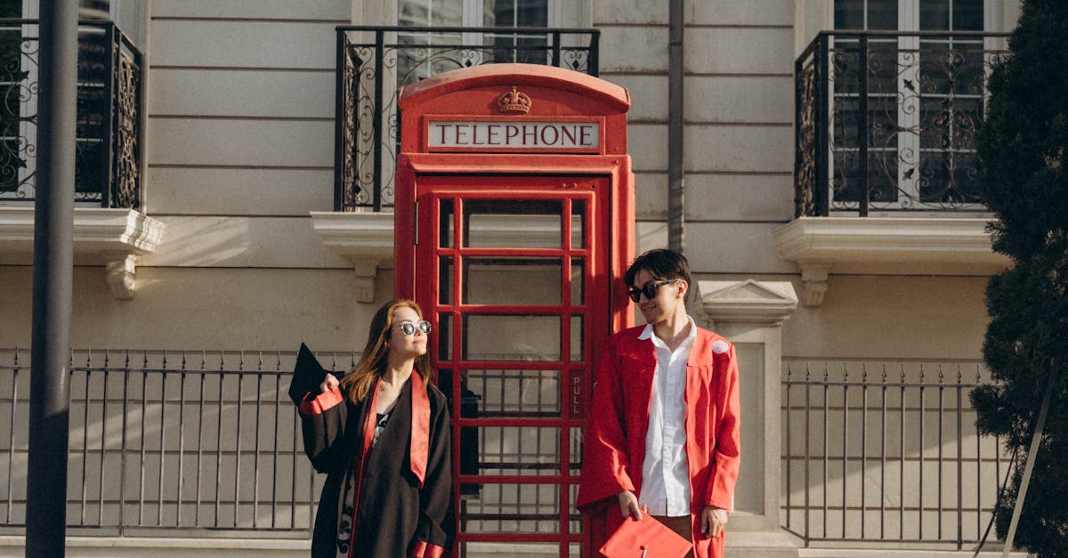 Universitățile britanice sub presiune: studenți chinezi încurajați să supravegheze colegii