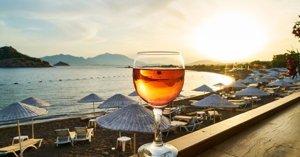 Prețurile pe litoral scad drastic, oferind oportunități unice pentru turiști