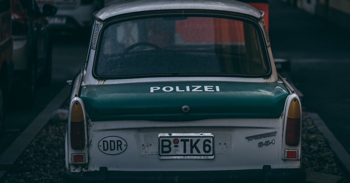 Identitate falsă pentru a scăpa prietenul beat: un bărbat reținut după un accident în Gorj