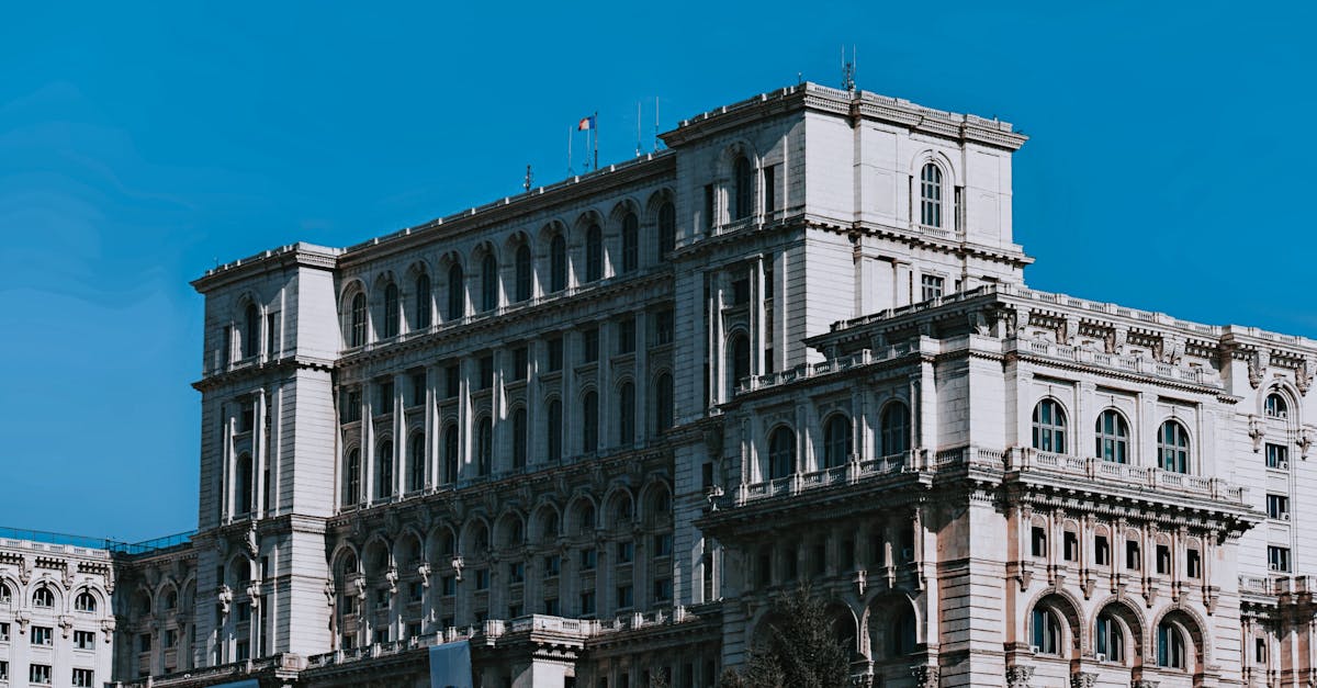 Discuții cruciale între Guvern și primari despre finanțarea proiectelor locale