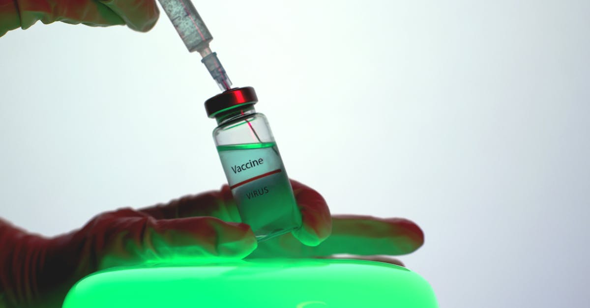 Vaccin revoluționar împotriva gonoreei, disponibil în Marea Britanie