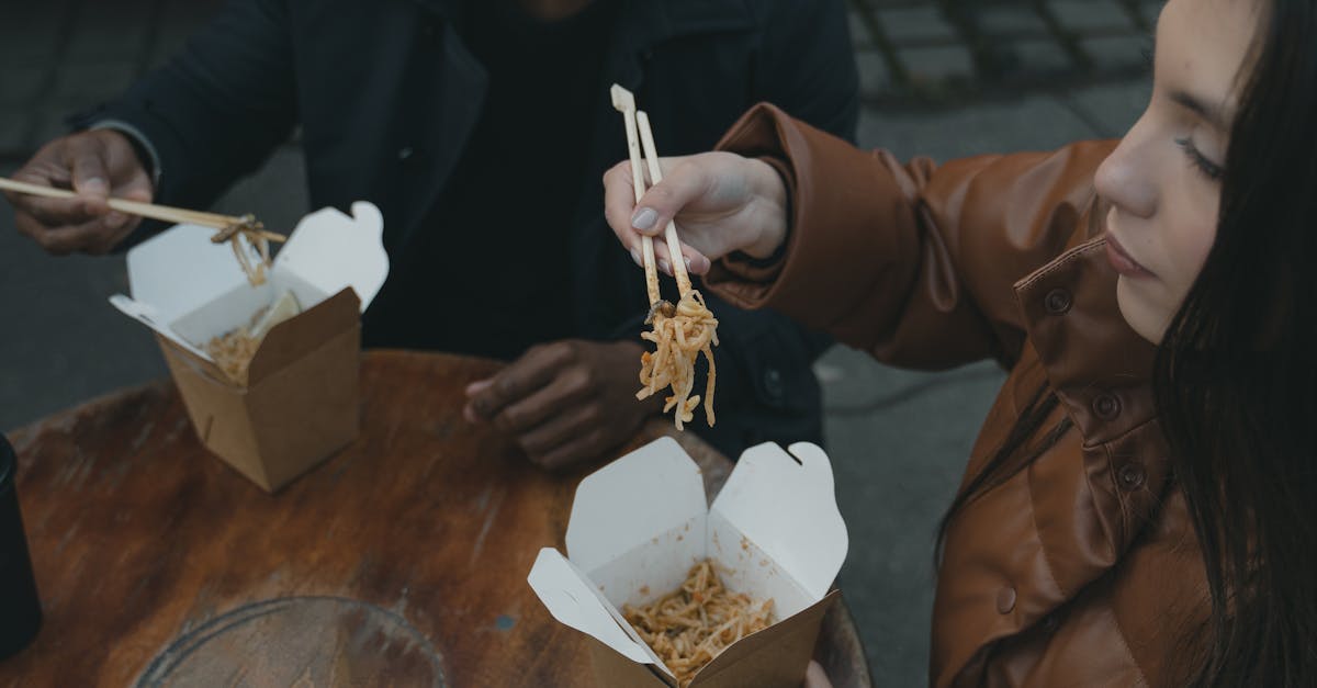 Descoperă LUP – Eat & More, terasa care transformă Satu Mare