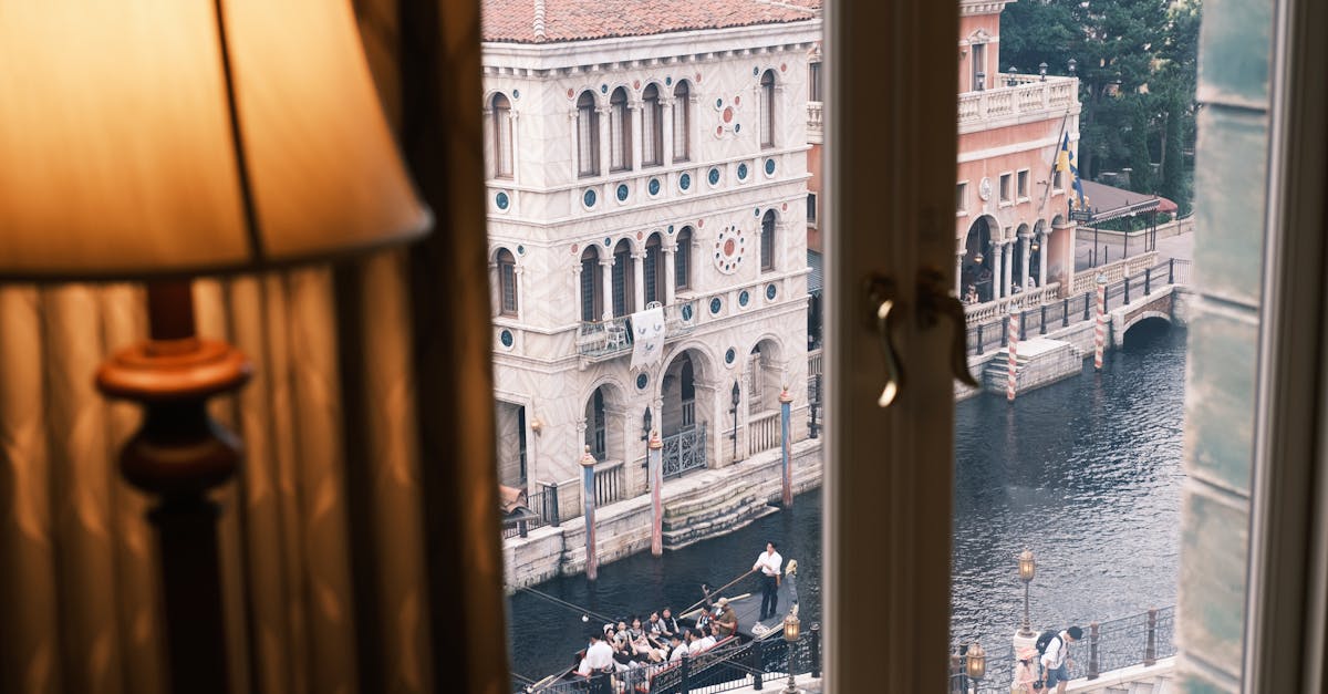 Descoperă poveștile fascinante din Hotel Portofino, noul roman captivant