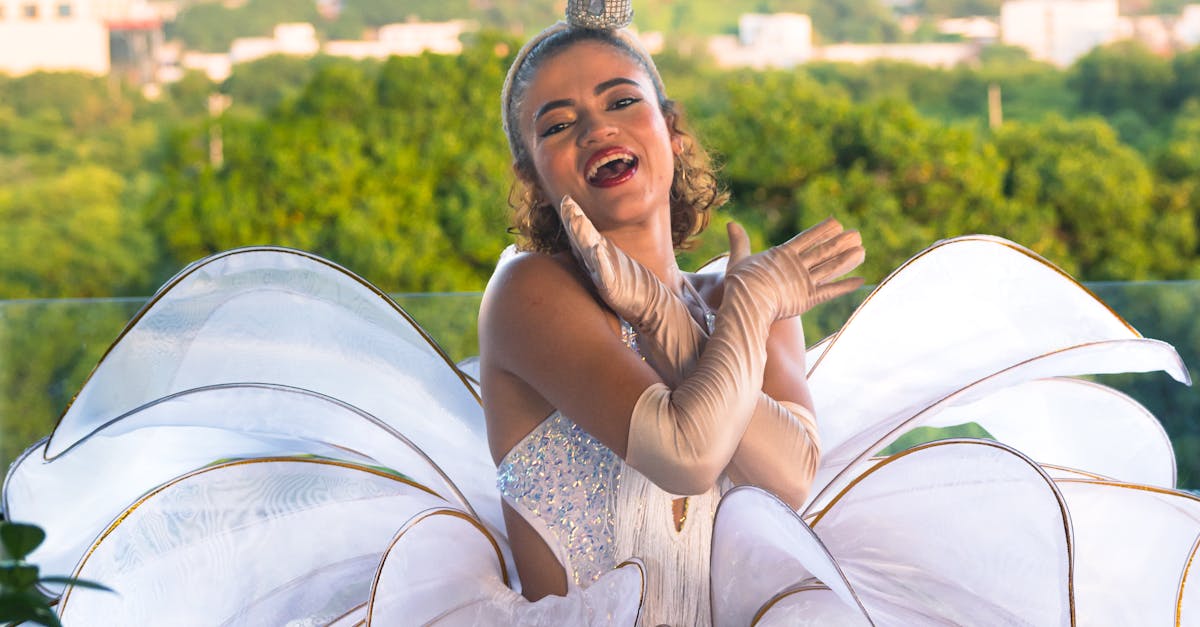 Descoperă Fikl: Artă, muzică și dialoguri teatrale la Socolari