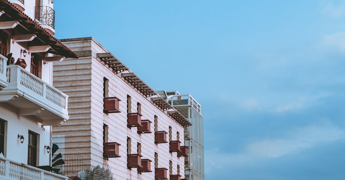 Fostul restaurant Cina din Brașov, transformat în hotel, scos la vânzare de creditori